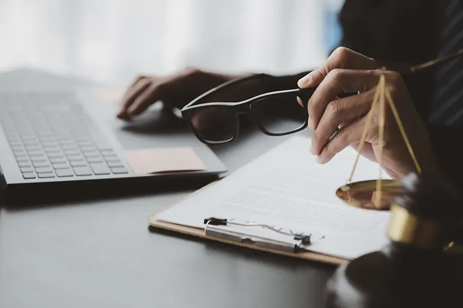trademark_laws_101 Trademark Laws 101: Protecting Your Brand Identity