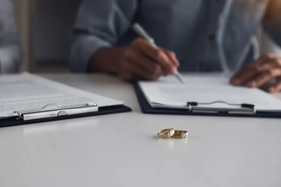 Navigating Divorce What You Need to Know Navigating Divorce: What You Need to Know