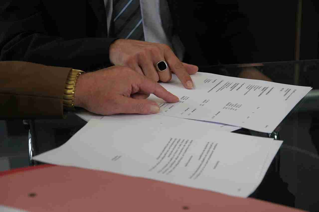 What Both Landlords and Tenants Should Know About Lease Amendments